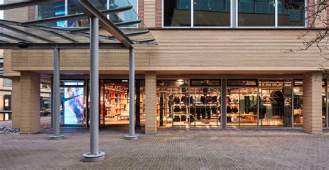 nike beckeringh en hilversum|Nike Employee Store Hilversum.